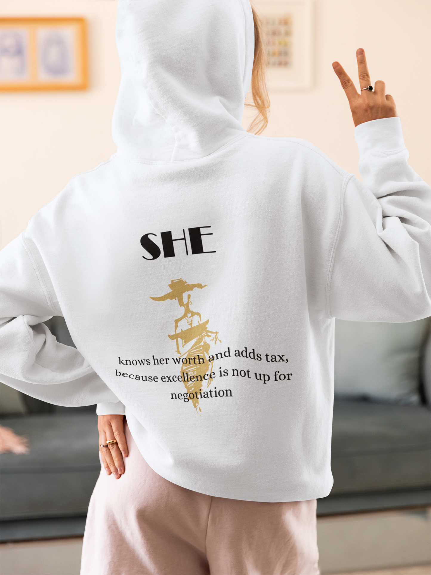 She Hoodie weiß