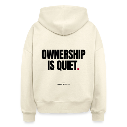 Ownership Is Quiet Hoodie mit Rückenprint für Frauen