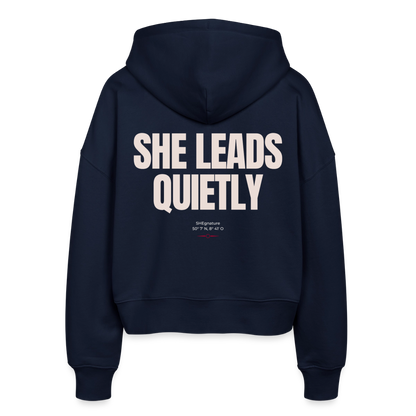 She leads quietly dunkel Boxy Zipper - Navy