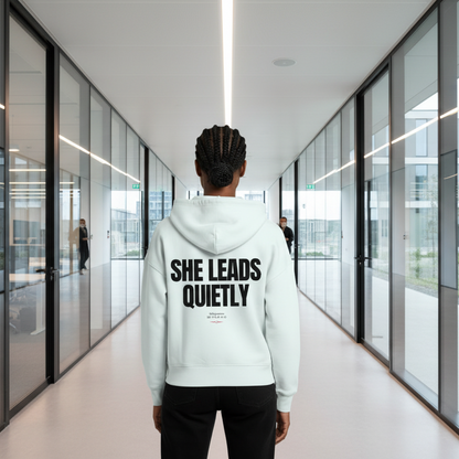 She leads quietly Boxy Zipper - Eisblau