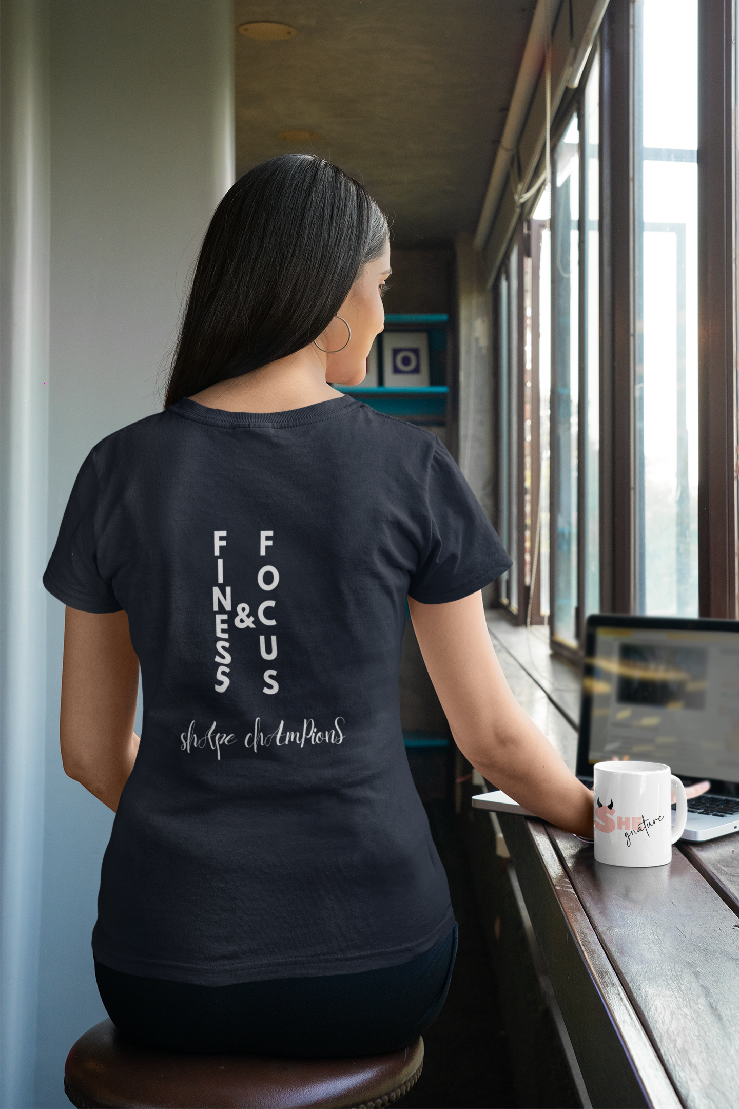 Finess Focus Rundhals T-shirt navy